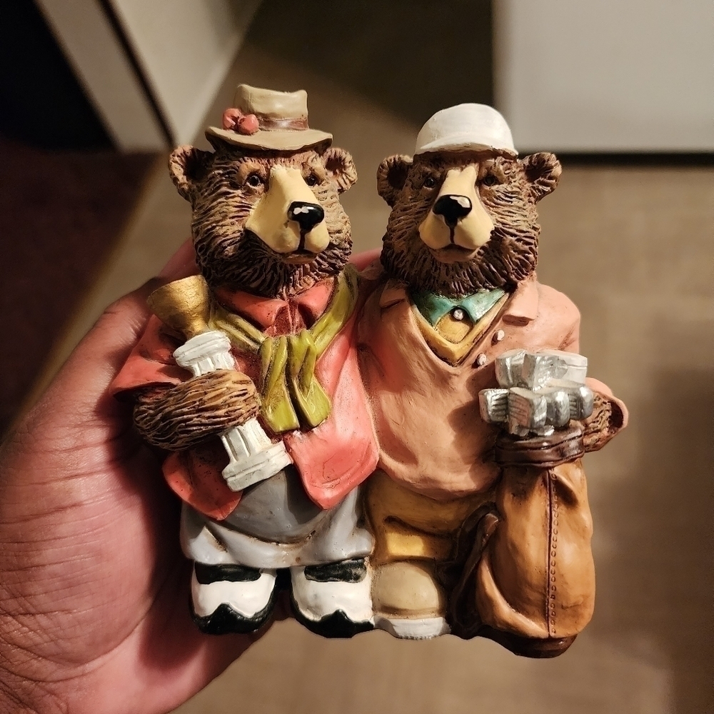 Bear Couple Figurine